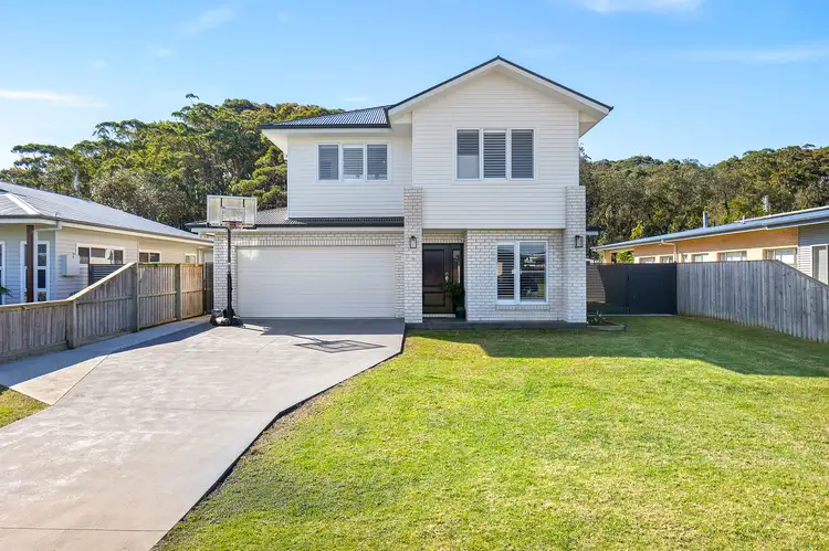 36 John Penn Drive, Tomakin NSW 2537