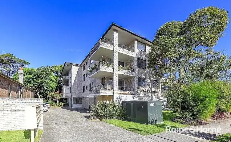 32 Arthur Street