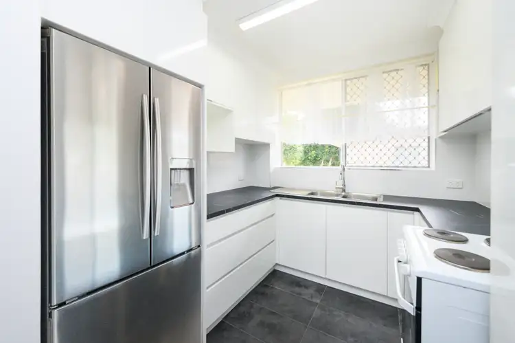 Third view of Homely apartment listing, 2/25 Victoria Terrace, Gordon Park QLD 4031