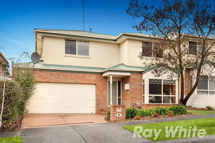 4 Railway Road, Eltham VIC 3095