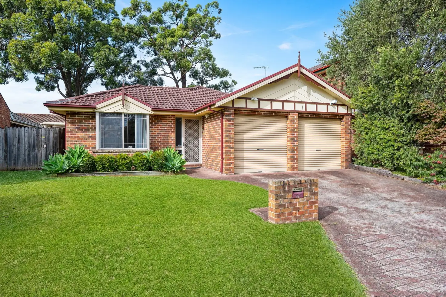 Main view of Homely house listing, 37 Burdekin Court, Wattle Grove NSW 2173