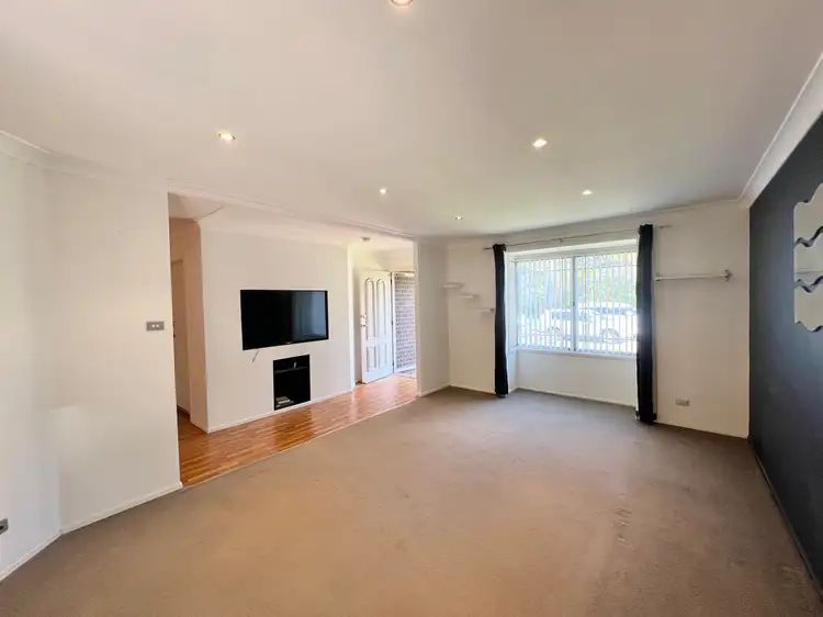 Fourth view of Homely house listing, 37 Burdekin Court, Wattle Grove NSW 2173