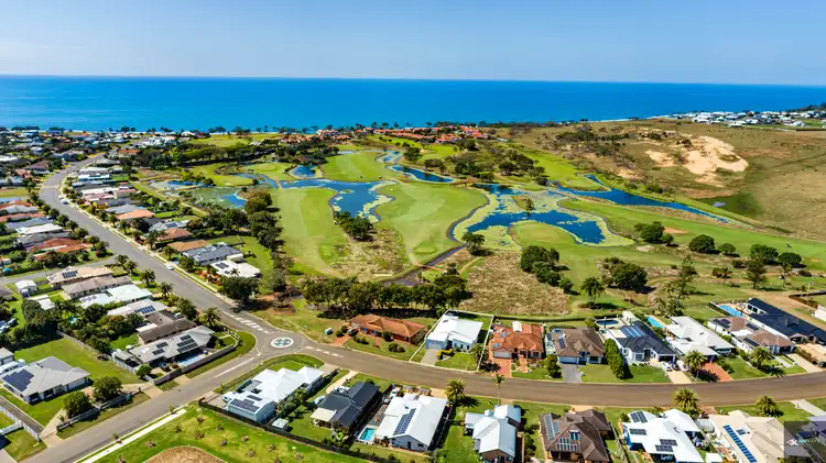 222 Barolin Esplanade, Coral Cove QLD 4670
