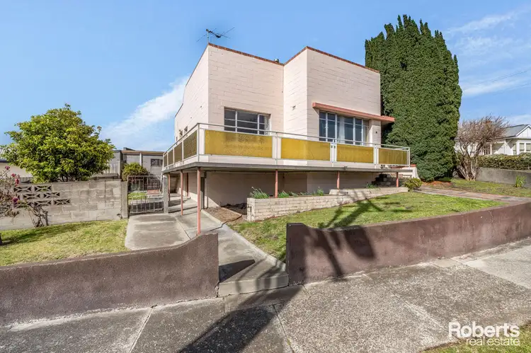 77 Lampton Avenue, Derwent Park TAS 7009
