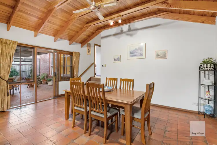 Fifth view of Homely house listing, 9 Hill View Court, Bundoora VIC 3083