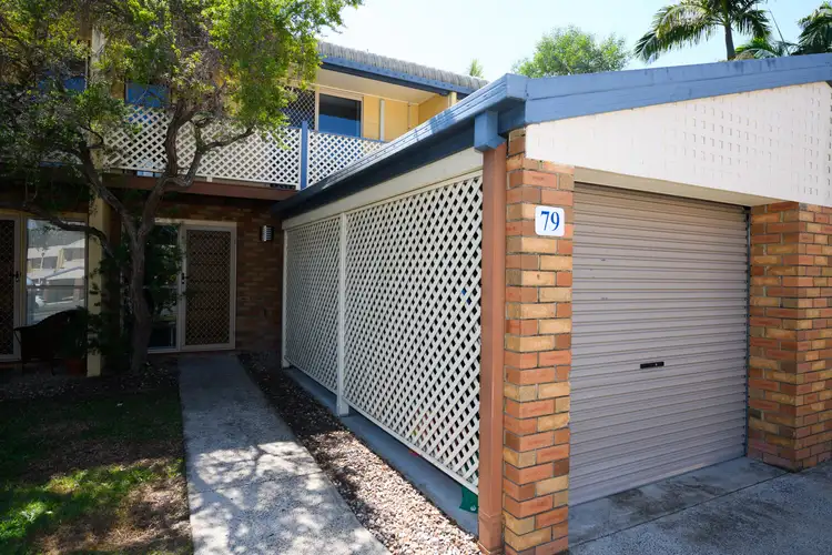 8 Briggs Road