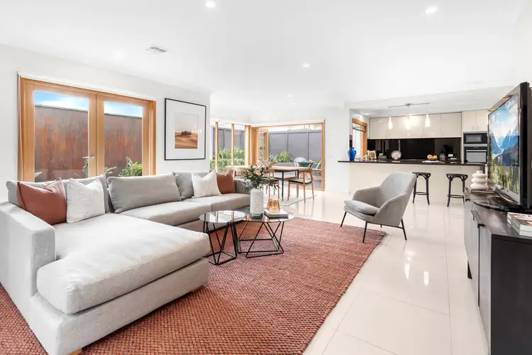 Second view of Homely house listing, 18 Huntingtower Crescent, Mount Waverley VIC 3149