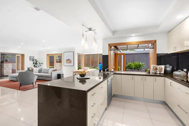 Fourth view of Homely house listing, 18 Huntingtower Crescent, Mount Waverley VIC 3149