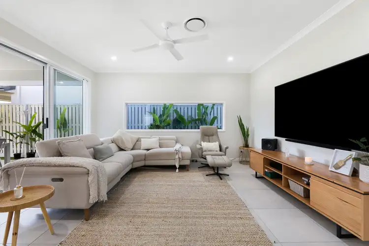 Sixth view of Homely house listing, 20 Meadow Circuit, Helensvale QLD 4212