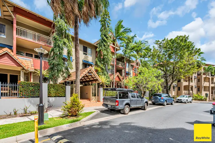 1112/2-10 Greenslopes Street, Cairns North QLD 4870