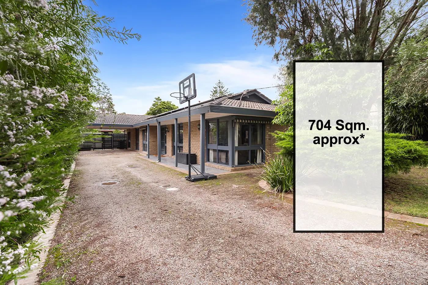 Main view of Homely house listing, 2 Kent Court, Glen Waverley VIC 3150