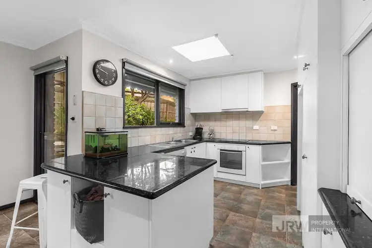Fifth view of Homely house listing, 2 Kent Court, Glen Waverley VIC 3150