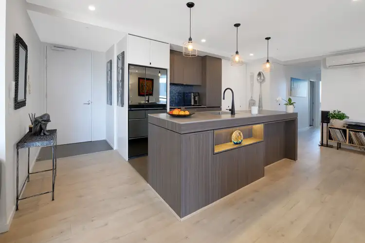 Sixth view of Homely apartment listing, 81/31 Queensland Avenue, Broadbeach QLD 4218