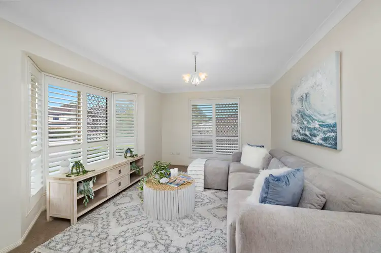 87 Collingwood Road, Birkdale QLD 4159