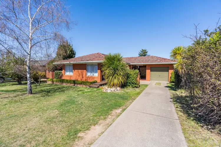 16 Prunus Avenue, Orange NSW 2800