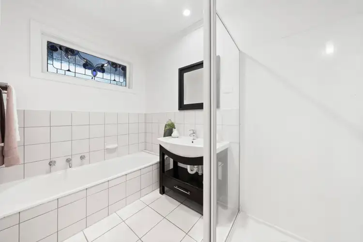 Sixth view of Homely house listing, 33 Norma Crescent South, Knoxfield VIC 3180