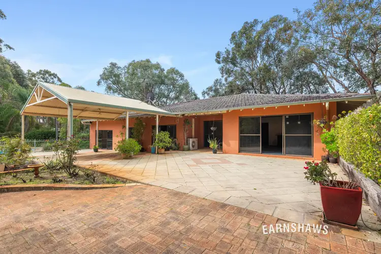 340 Walker Street, Mundaring WA 6073
