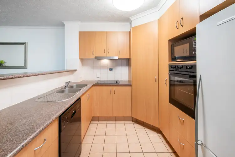 Fifth view of Homely unit listing, 18/16-26 Sykes Court, Southport QLD 4215