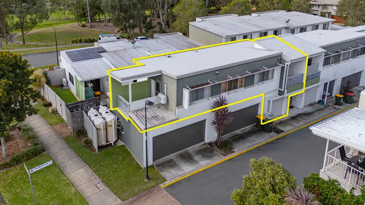8/2 Palmerston Lane, Fitzgibbon QLD 4018