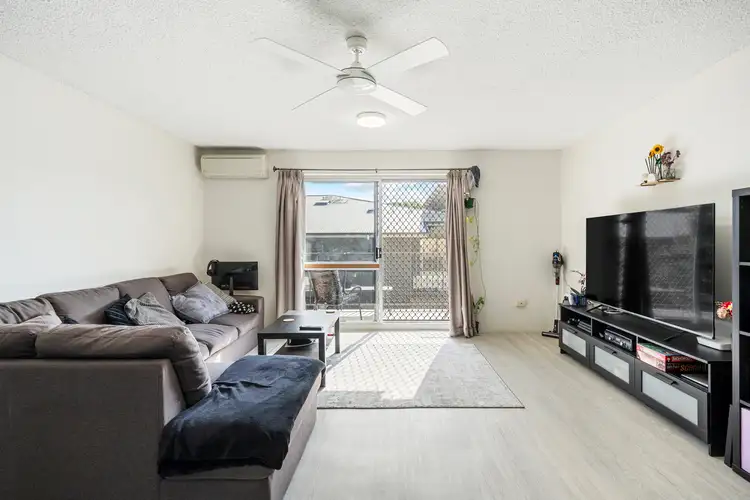 Third view of Homely unit listing, 2/24 Stopford Street, Wooloowin QLD 4030