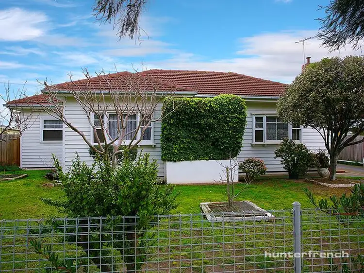 38 Truman Street, South Kingsville VIC 3015