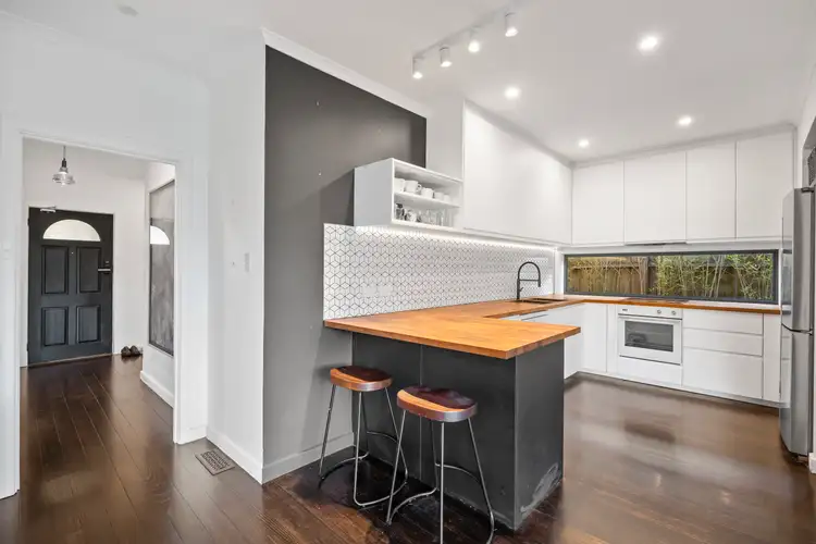 55 Wingrove Street, Cheltenham VIC 3192