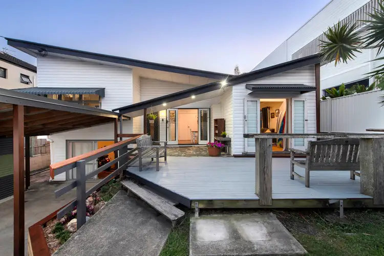 48 Dolphin Avenue, Mermaid Beach QLD 4218