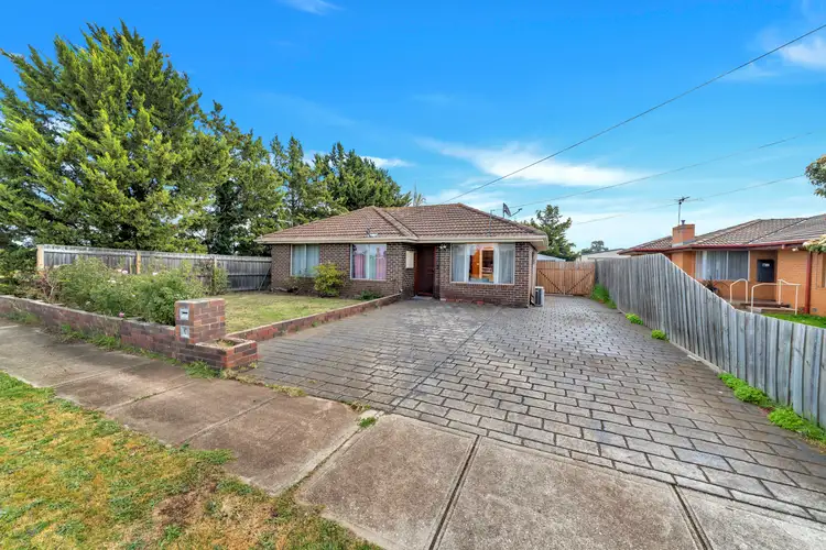 1 Kinkora Road, Melton VIC 3337