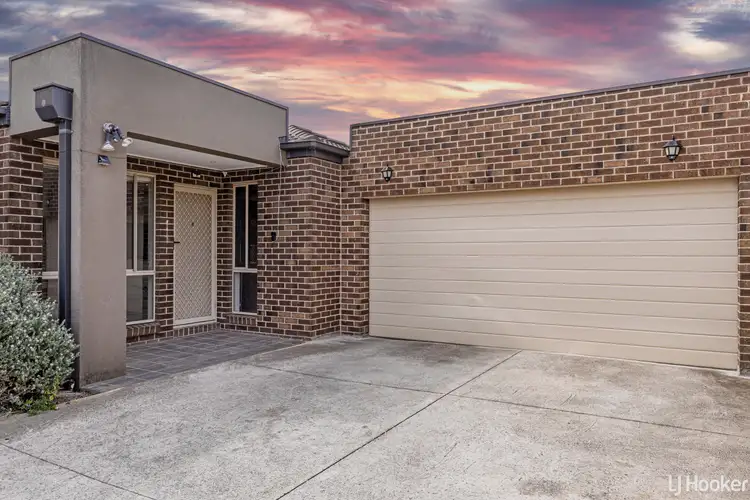 Main view of Homely house listing, 6/12 Fishburn Grove, Harkness VIC 3337
