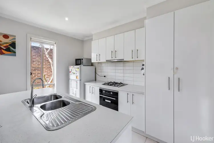 Third view of Homely house listing, 6/12 Fishburn Grove, Harkness VIC 3337
