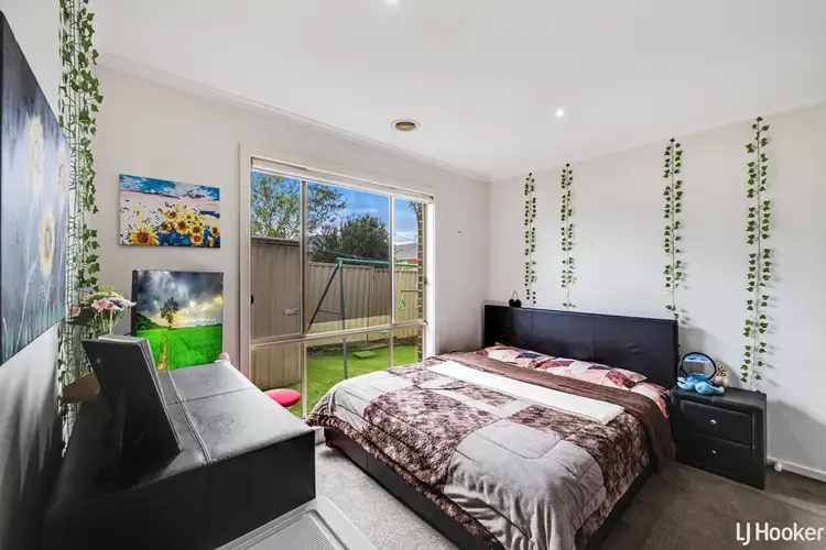 Fourth view of Homely house listing, 6/12 Fishburn Grove, Harkness VIC 3337
