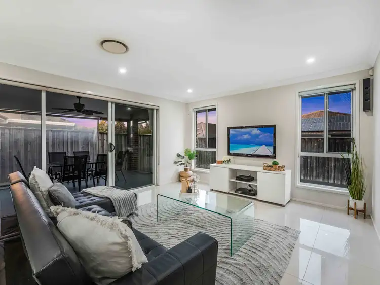 Third view of Homely house listing, 166 Rosedale Circuit, Carnes Hill NSW 2171