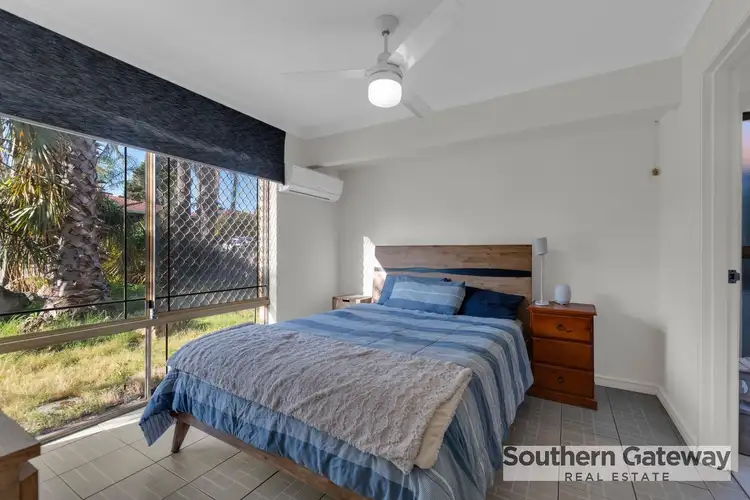 Seventh view of Homely house listing, 38 Porter Gardens, Leda WA 6170