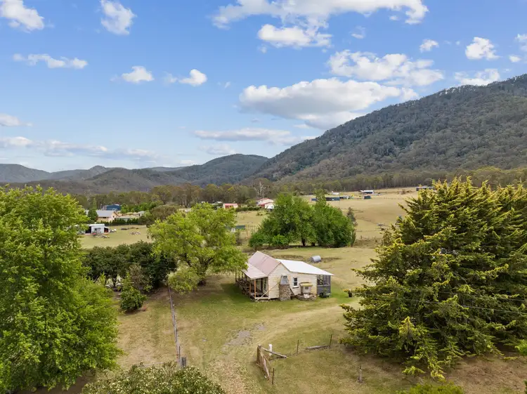 31 Hospital Hill Road, Araluen NSW 2622