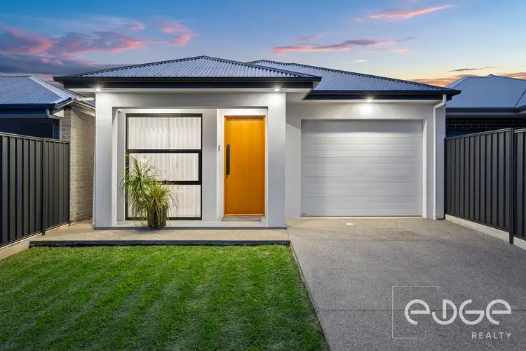 5b Iveleary Avenue, Salisbury East SA 5109