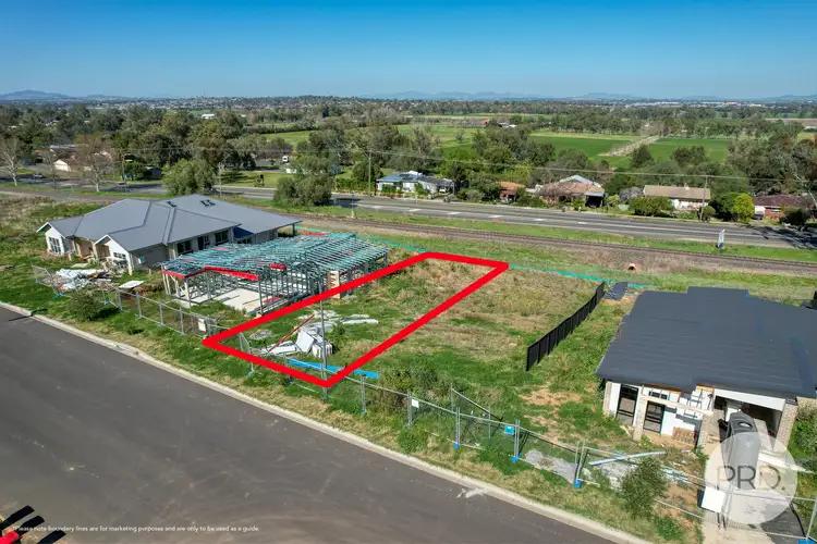 83 Valley Drive, Tamworth NSW 2340