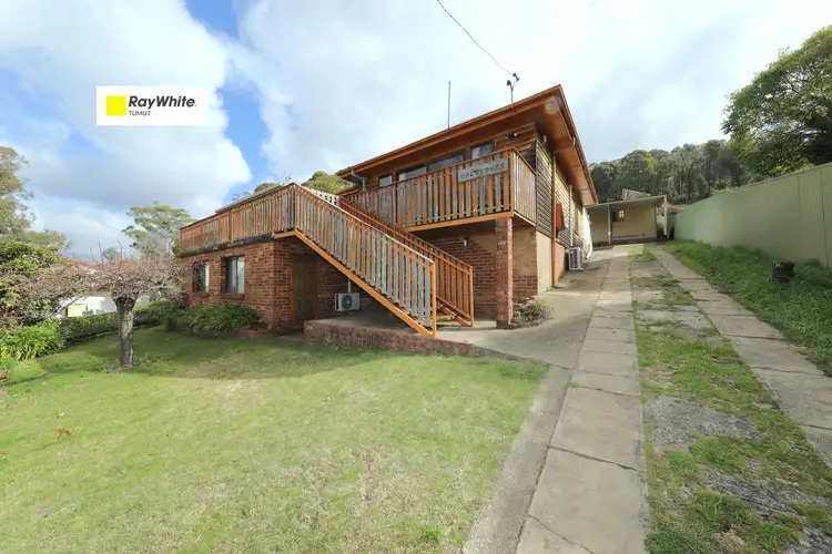 42 Sunnyside Avenue, Batlow NSW 2730