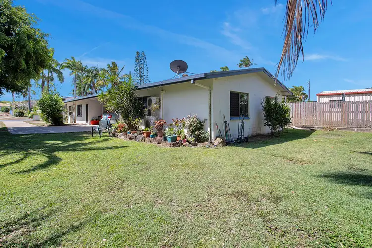 Main view of Homely block of units listing, 1&2/5 Geoffrey Thomas Drive, Bucasia QLD 4750