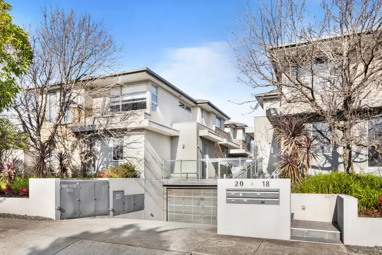 20B Churchill Street