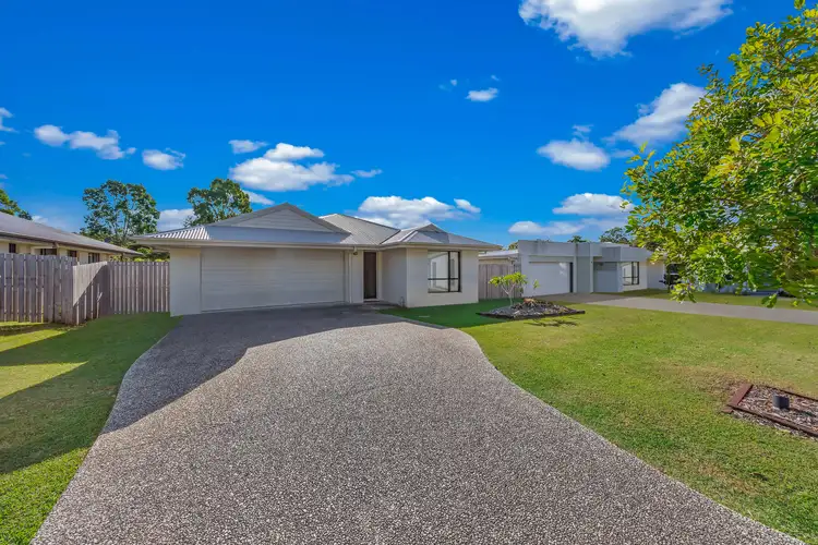 28 Trader Crescent, Cannonvale QLD 4802