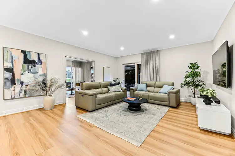 Fifth view of Homely house listing, 3 Oxford Grove, Vermont South VIC 3133