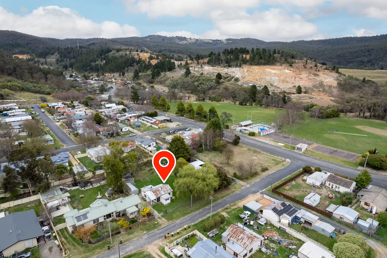 Main view of Homely house listing, 8 Wattle Avenue, Captains Flat NSW 2623