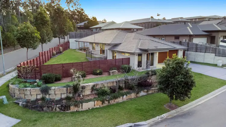 4 William Street, Deebing Heights QLD 4306