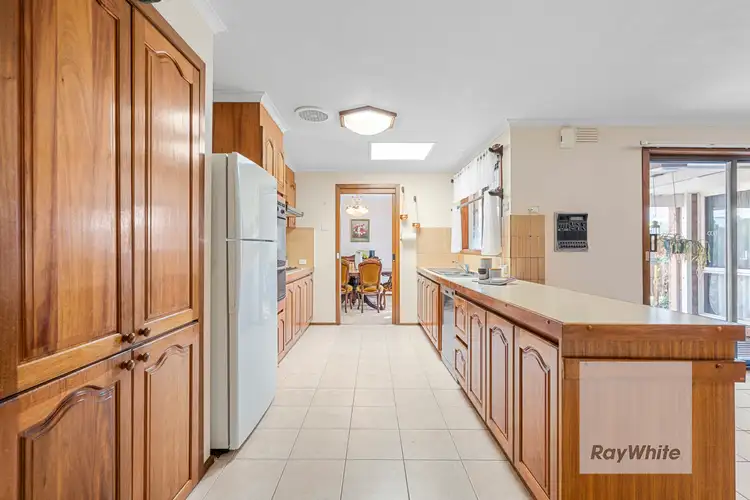 Fifth view of Homely house listing, 18 Ashbrook Circuit, Bundoora VIC 3083