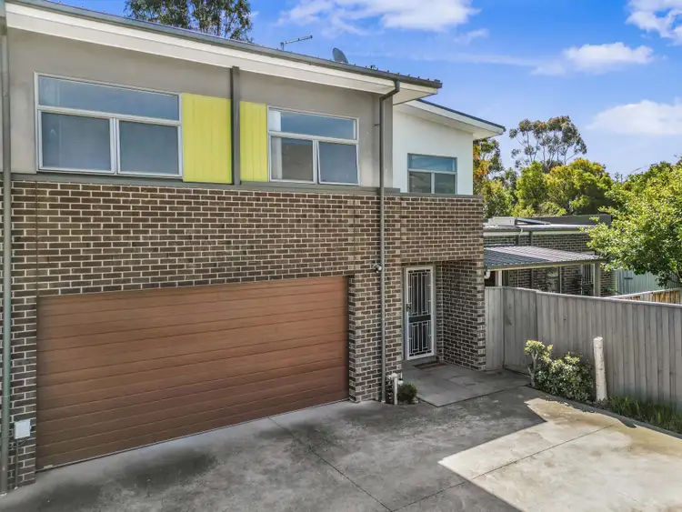 14 Grove Way, Wantirna South VIC 3152