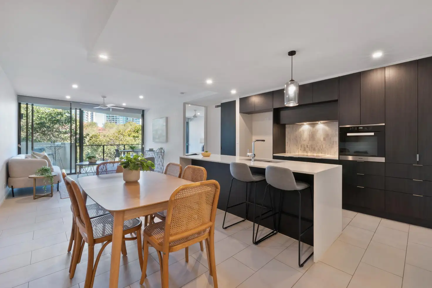 Main view of Homely unit listing, 15/66 Allen Street, Hamilton QLD 4007