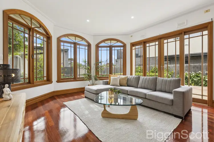 1413 Dandenong Road