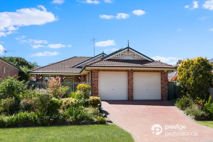 3 Bundarra Court, Wattle Grove NSW 2173