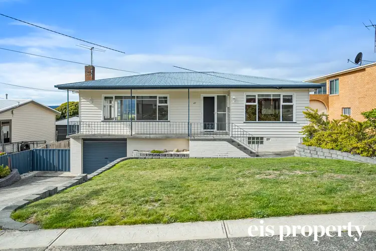 11 Croyden Avenue, Montrose TAS 7010