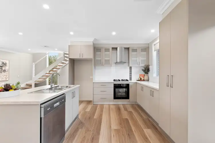 Fifth view of Homely unit listing, 2/7 Dale Court, Scoresby VIC 3179